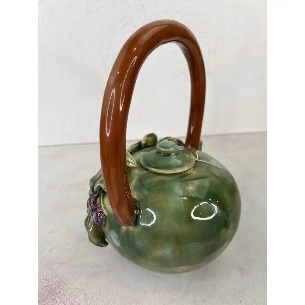 Vintage Ceramic Grape & Grape Vine Tea Pot/ 9‎ inches long & 8 inches wide.